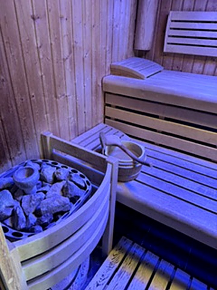 Piec i kamienie